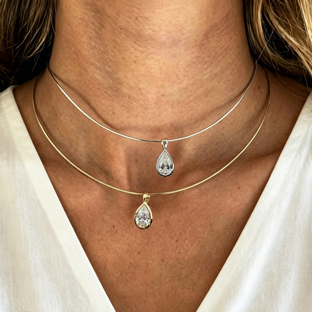 BXINY 3CT Bezel Set Pear Cut M - Bezels Set Pendant recensione e prezzo